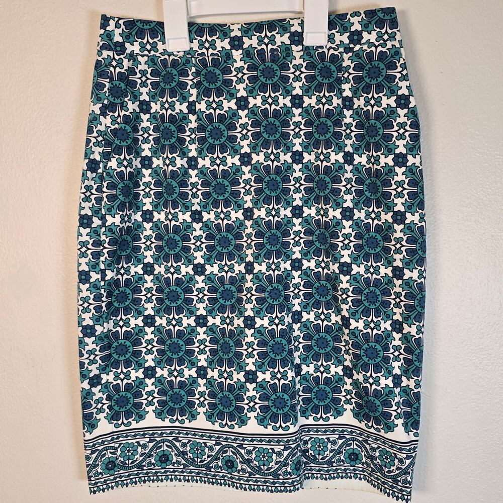 Boden Pencil Skirt Women's 4R Blue Medallion Print Classic Coastal Preppy Career